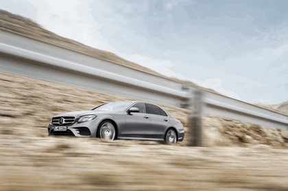 2016 Mercedes-Benz E 400 4Matic 11