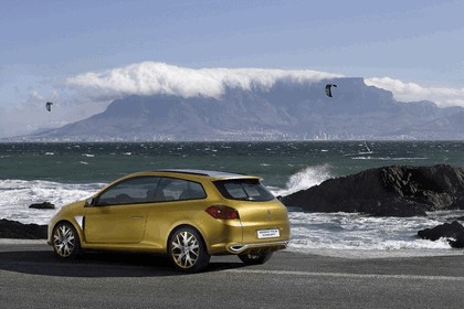 2007 Renault Clio Grand Tour concept 19
