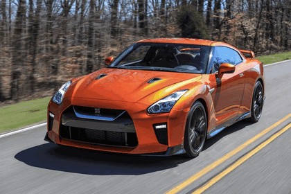 2017 Nissan GT-R ( R35 ) 35