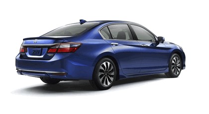 2017 Honda Accord Hybrid 2