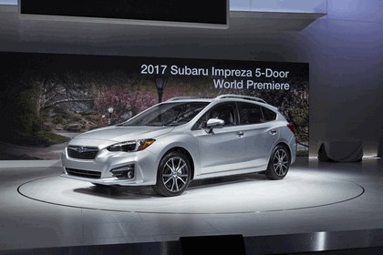 2017 Subaru Impreza 5-door - USA version 14