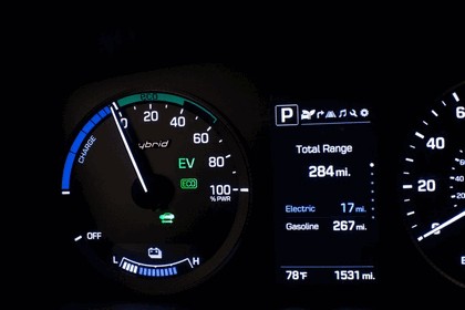 2017 Hyundai Sonata Plug-In Hybrid 37