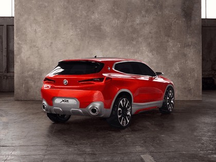 2016 BMW Concept X2 3