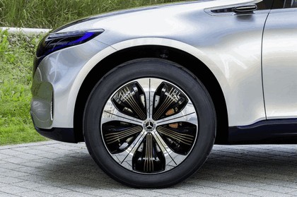 2016 Mercedes-Benz Generation EQ concept 29
