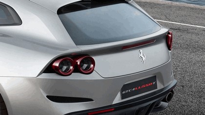 2016 Ferrari GTC4Lusso T 12