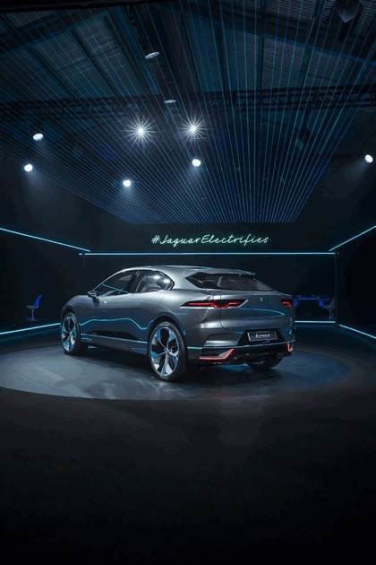 2016 Jaguar i-Pace concept 22