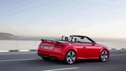 2017 Audi TT Roadster S line competition 4