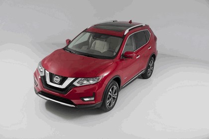 2017 Nissan Rogue Hybrid 1