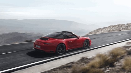 2017 Porsche 911 ( 991 type II ) Targa 4 GTS 5