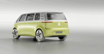 2017 Volkswagen I.D. Buzz concept 19