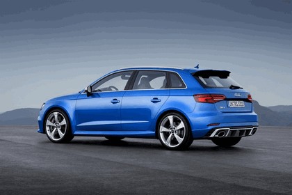 2017 Audi RS 3 Sportback 2.5 TFSI quattro S tronic 5