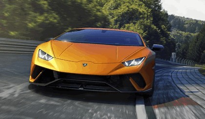 2017 Lamborghini Huracán LP 610-4 Performante 2