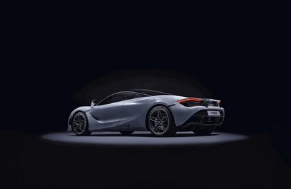 2017 McLaren 720S 18