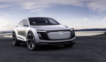 2017 Audi e-tron Sportback concept 1