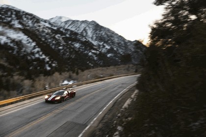 2017 Ford GT 12