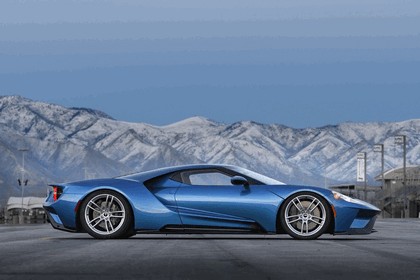 2017 Ford GT 30