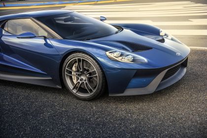 2017 Ford GT 58