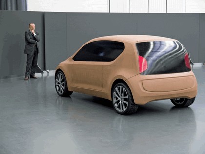 2007 Volkswagen Up concept 13