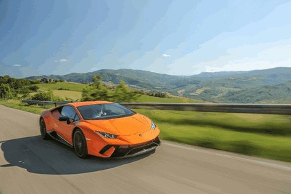 2017 Lamborghini Huracán Performante 10