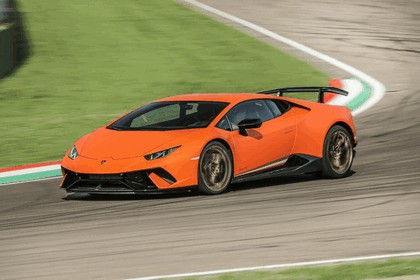 2017 Lamborghini Huracán Performante 11