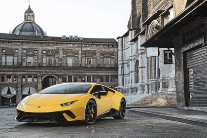 2017 Lamborghini Huracán Performante 35