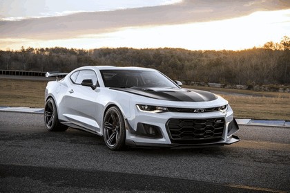 2017 Chevrolet Camaro ZL1 1LE 1