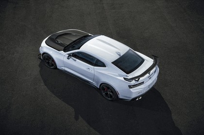 2017 Chevrolet Camaro ZL1 1LE 4