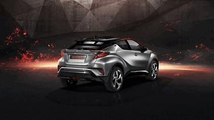 2017 Toyota C-HR Hy-Power concept 2