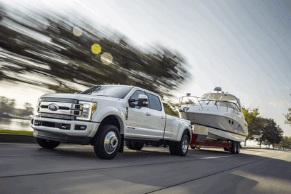 2018 Ford F-350 Super Duty Limited 8