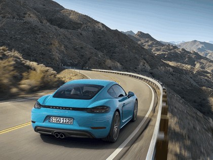 2018 Porsche Cayman ( 718 ) S 3