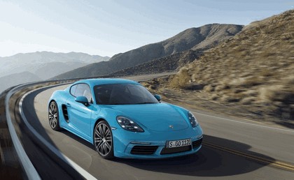 2018 Porsche Cayman ( 718 ) S 4