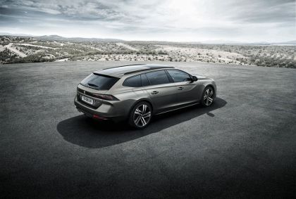 2018 Peugeot 508 SW 10