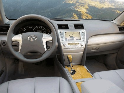 2007 Toyota Camry XLE 28