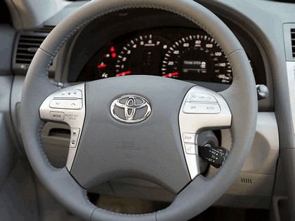 2007 Toyota Camry XLE 29