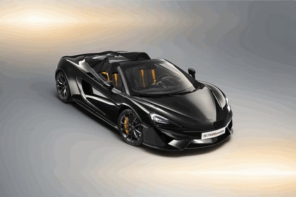 2018 McLaren 570S Spider Design Edition 1