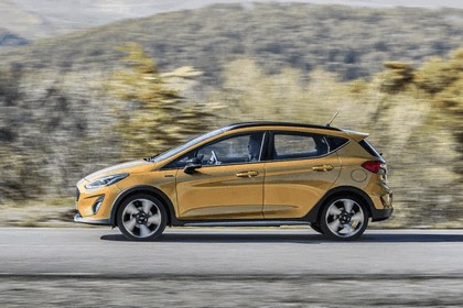 2018 Ford Fiesta Active 16