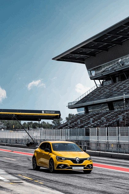 2018 Renault Mégane R.S. Trophy 11