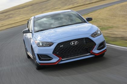 2019 Hyundai Veloster N 13