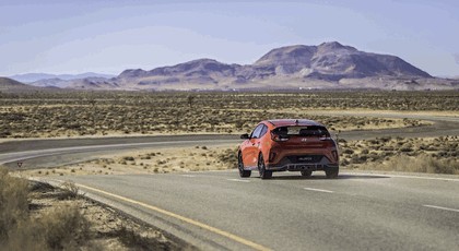 2019 Hyundai Veloster Turbo R-Spec 5