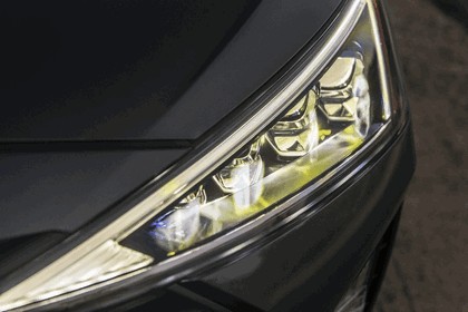 2019 Hyundai Elantra 17