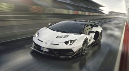 2018 Lamborghini Aventador SVJ 11