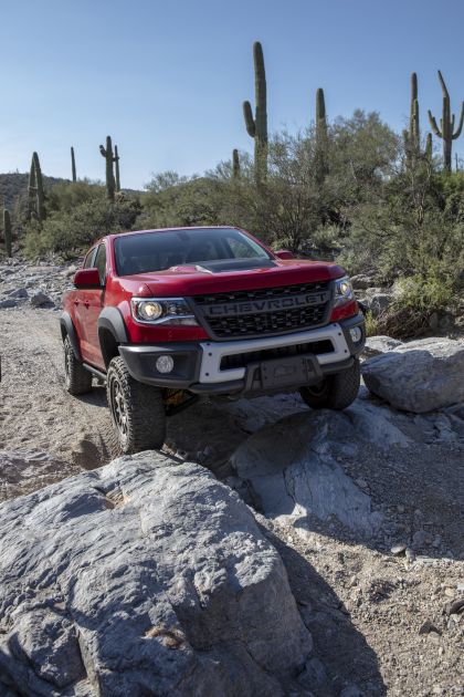 2018 Chevrolet Colorado ZR2 Bison 14