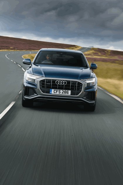 2019 Audi Q8 - UK version 14