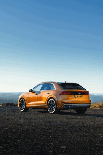 2019 Audi Q8 - UK version 22