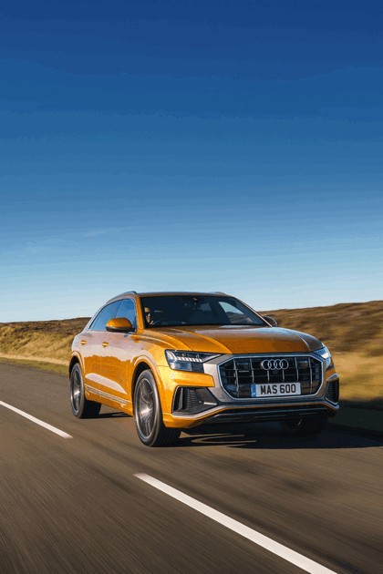 2019 Audi Q8 - UK version 37