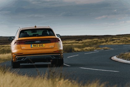 2019 Audi Q8 - UK version 61