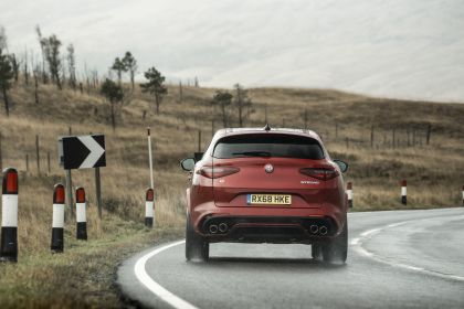 2018 Alfa Romeo Stelvio Quadrifoglio - UK version 38