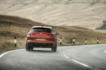 2018 Alfa Romeo Stelvio Quadrifoglio - UK version 40