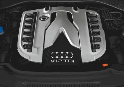 2008 Audi Q7 V12 TDI 32