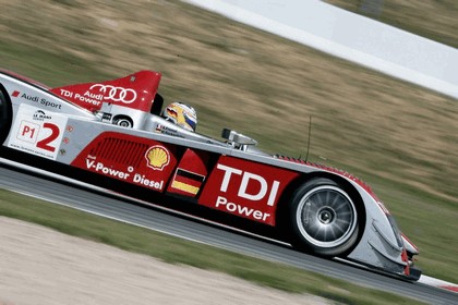 2008 Audi R10 TDI 16